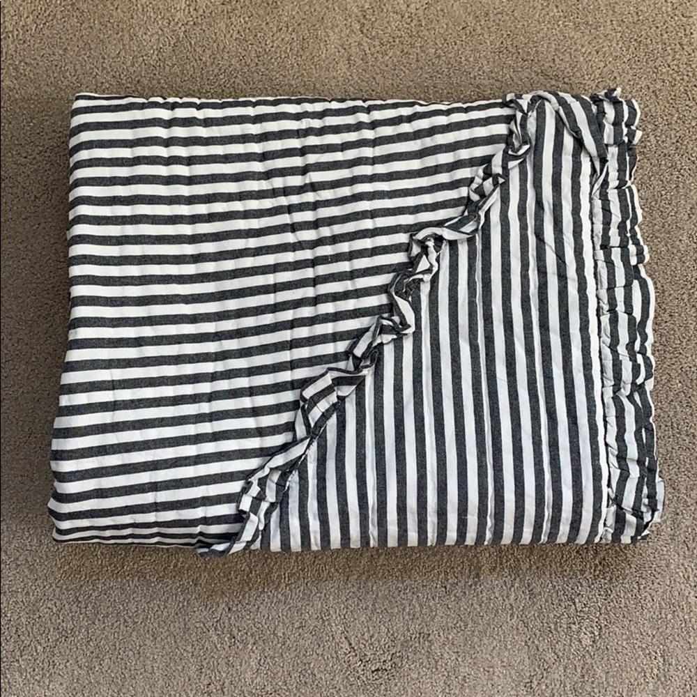 Pottery Barn Emily and Merritt Toddler Quilt